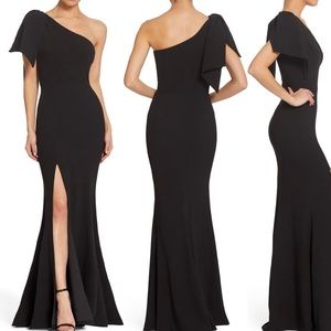 Georgina one- shoulder crepe gown - black
